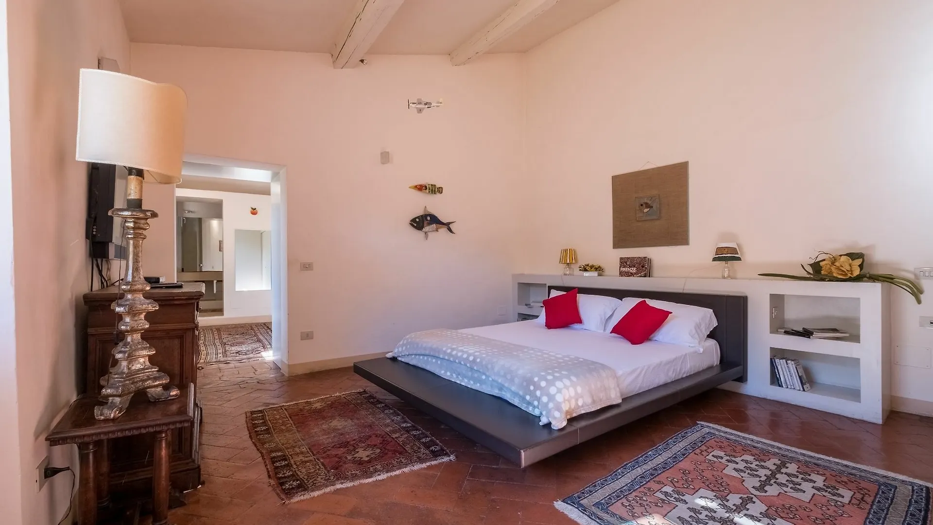 Magnificent Florentine Apartment Florence